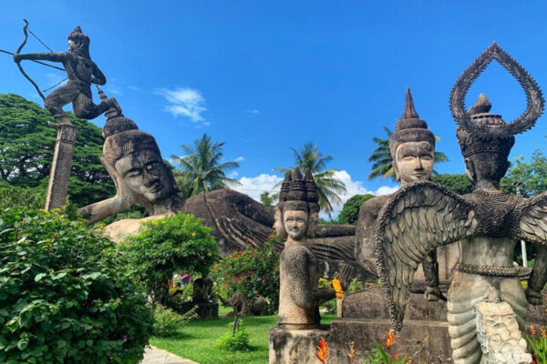 Công viên Tượng Phật Wat Xiêng Khuôn (Buddha Park) - Lào